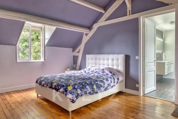 Propriété familiale avec piscine