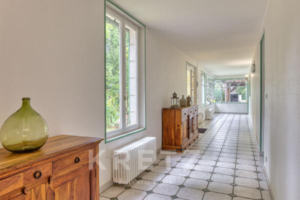 Propriété familiale avec piscine