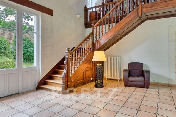 Propriété familiale avec piscine