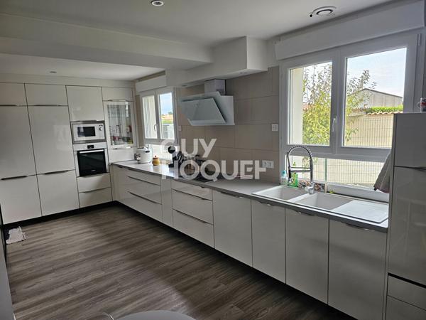 Maison Fontenay Le Comte 5 pièces 115 m2