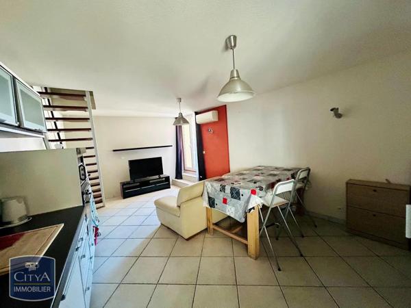 Appartement à louer 2 pièces 53.1m² Fos-sur-Mer (13270)