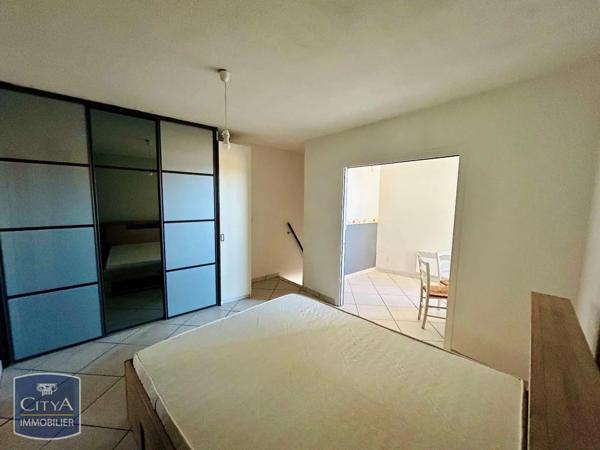 Appartement à louer 2 pièces 53.1m² Fos-sur-Mer (13270)