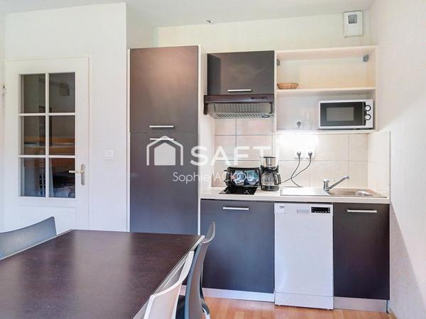 Studio idéalement placé dans résidence avec piscine