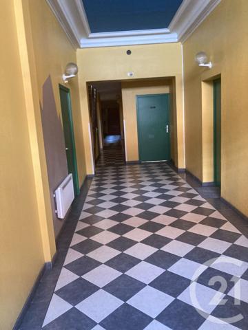 Immeuble à vendre  450 m2 ROUBAIX - 59