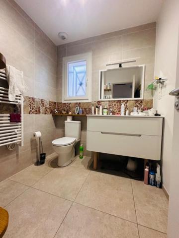 MAISON DE PLAIN-PIED À 1 KM DES PLAGES