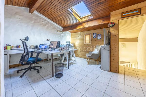 Maison de 250 m²