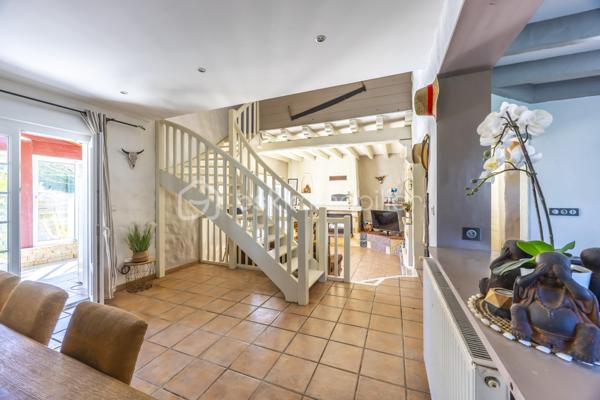 Maison de 250 m²