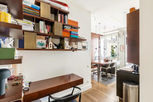 Appartement Paris 8 e - EUROPE