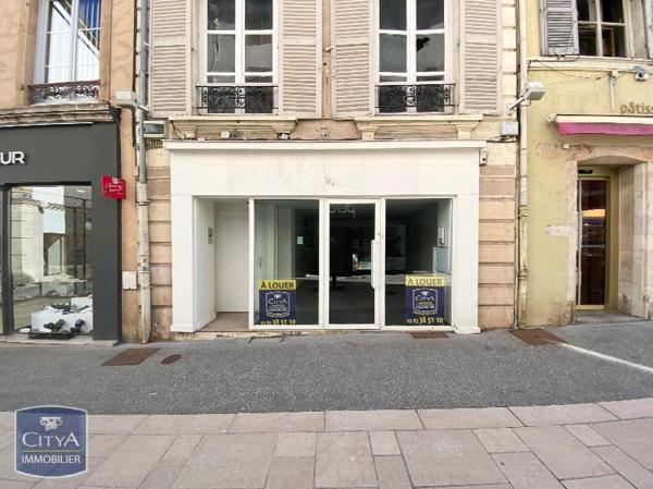 Local commercial à louer 32.34m²