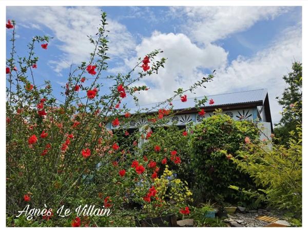 Jolie Maison en bois Vue Mer à Gery