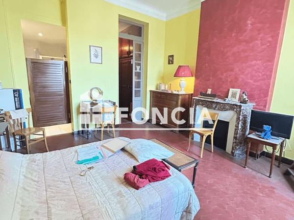 À vendre Appartement 2 pièces 65 m² - Marseille 13008