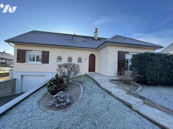 Pavillon indépendant sur sous-sol, 5 chambres.