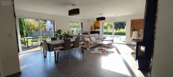 Maison individuelle à vendre à Bains-sur-Oust en Ille-et-Vilaine (35600), ref : 143/235M