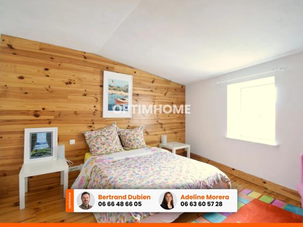 EXCLUSIVITE / Superbe maison de ville rénovée avec terrasse, cour, garage et cave / 63160 Billom