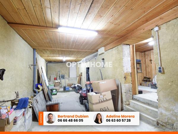 EXCLUSIVITE / Superbe maison de ville rénovée avec terrasse, cour, garage et cave / 63160 Billom