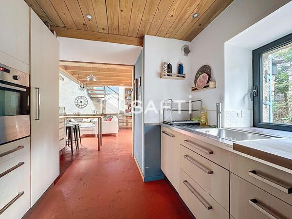 Authénticité et rénovation d'exception pour cette maison