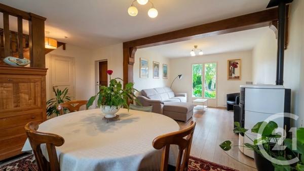 Maison à vendre  7 pièces - 117 m 2   CHAUMONT EN VEXIN  - 60