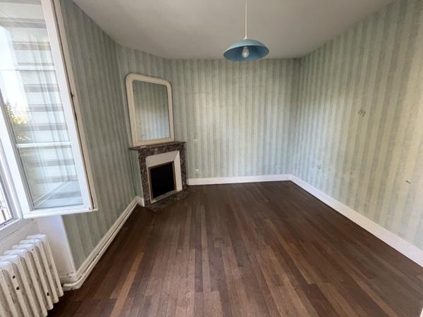Maison à vendre 117 568 € Buzançais 4 p 94 m² DPE D