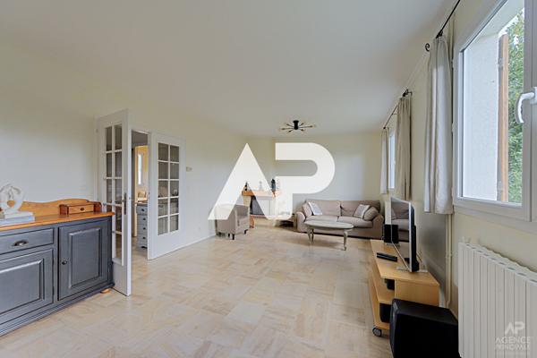 Maison Rueil-Malmaison 7 pièce(s) 133 m² 850 000 € **  - Référence  19943