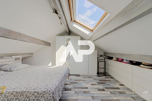 Maison Rueil-Malmaison 7 pièce(s) 133 m² 850 000 € **  - Référence  19943