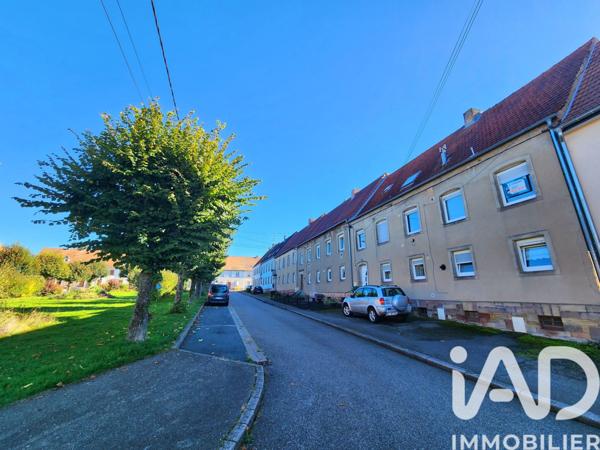 Location appartement 5 pièces 126 m² Puttelange-aux-Lacs