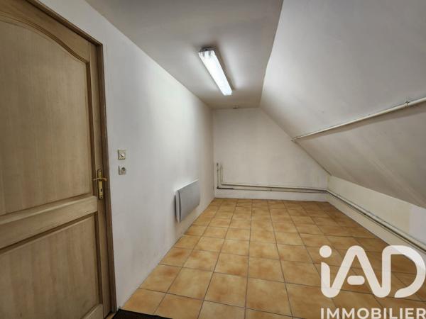 Location appartement 5 pièces 126 m² Puttelange-aux-Lacs