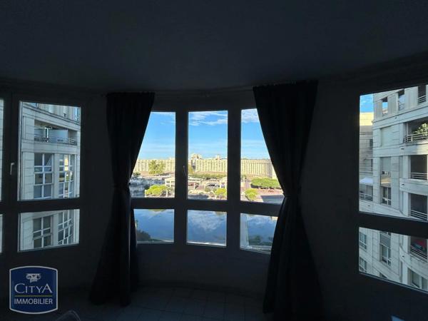 Appartement à louer 2 pièces 60.93m²