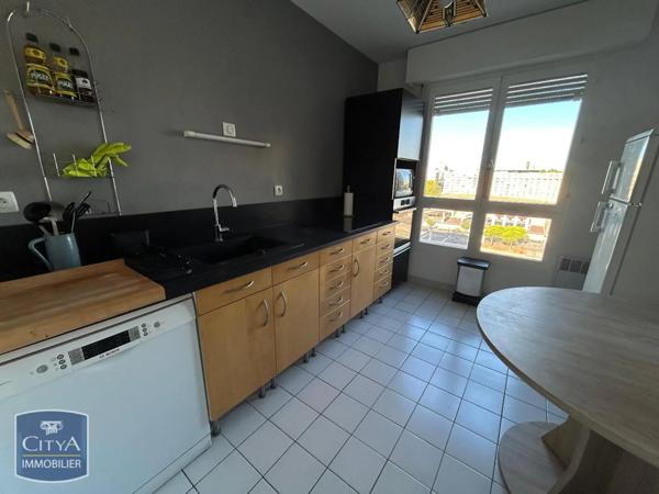 Appartement à louer 2 pièces 60.93m²
