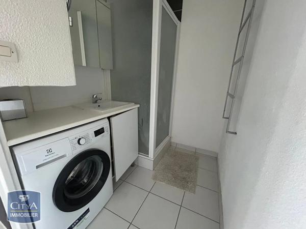 Appartement à louer 2 pièces 60.93m²