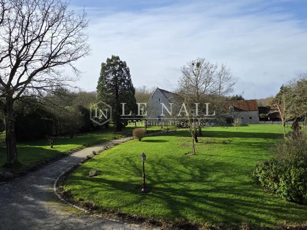 Ferme-Manoir normande du XVe siècle avec dépendances sur 2,5 hectares