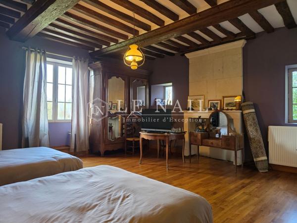 Ferme-Manoir normande du XVe siècle avec dépendances sur 2,5 hectares