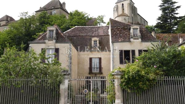 Maison du XVIIIème dans une petite ville de la Brenne