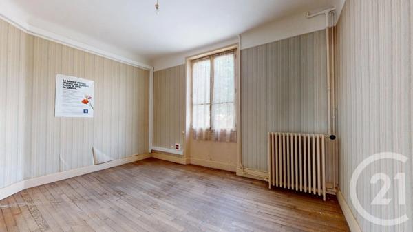 Maison à vendre  6 pièces - 146 m 2   PLEURS  - 51