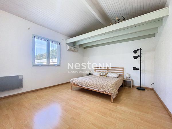 À VENDRE - FONSORBES - Maison 7 pièce(s) 173 m² avec piscine, grand garage en sous-sol, car-port et appartement de 32 m²