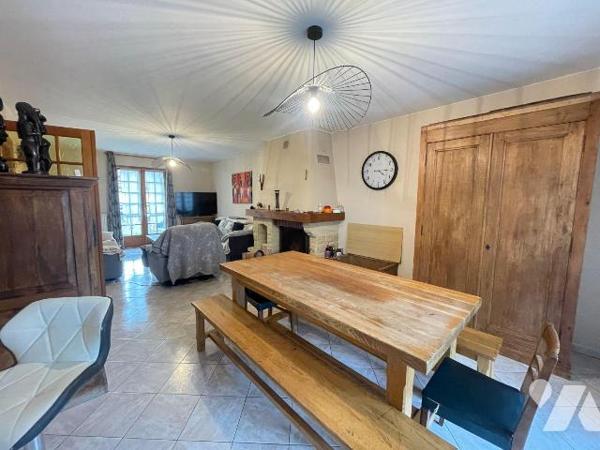 A ACHETER sur la commune de NOGENT-LE-ROTROU

Une charmante maison offrant de beaux volumes e...