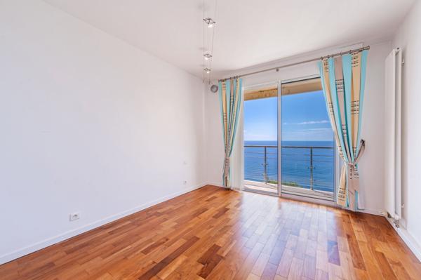 Vente Triplex de luxe Èze 5 Pièces 143 m²