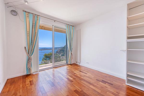 Vente Triplex de luxe Èze 5 Pièces 143 m²