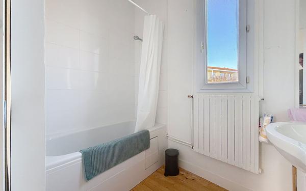 Maison à vendre    4 pièces • 100,74 m2 La Rochelle