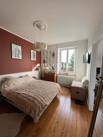 Appartement
                                                                                                                                                                                                                                                                                                                        3 pièce(s)                                                                                                                                                                                                          2 chambre(s)                                                                                                                                                                                                          67  m²