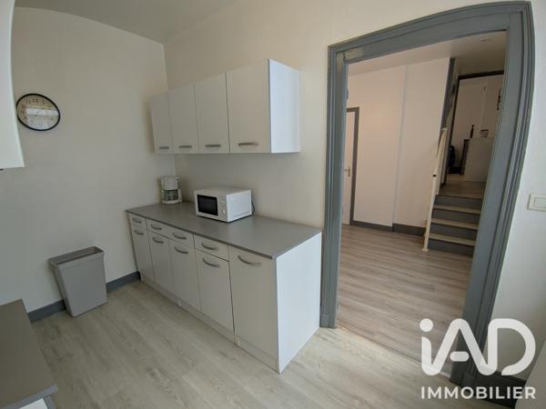 Immeuble à vendre 390 m² Sedan