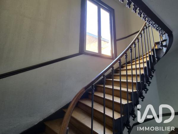 Immeuble à vendre 390 m² Sedan