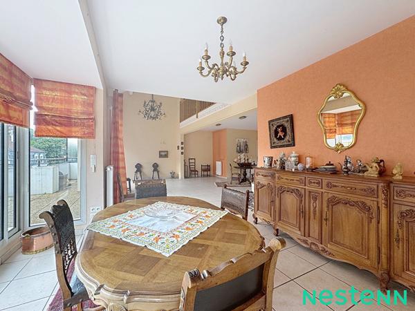 Appartement ou cabinet médical rare sur Saint Étienne de 260m2