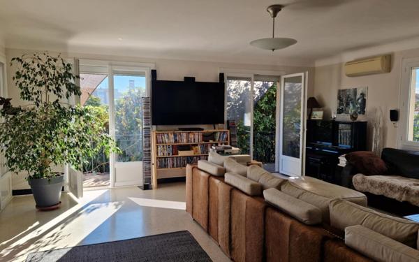 Maison à vendre    3 pièces •  Mèze