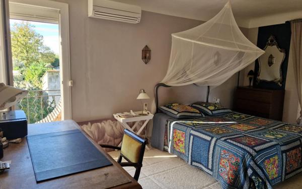 Maison à vendre    3 pièces •  Mèze