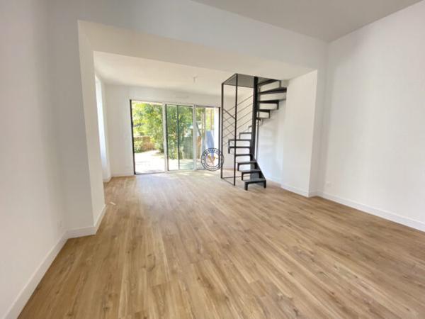 Appartement neuf centre ville avec jardin