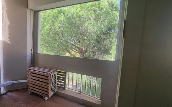 Appartement à vendre    3 pièces • 68,46 m2 Marseille 12