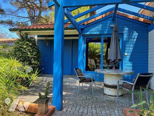 Maison à vendre à CAPBRETON avec piscine et SAUNA,

Venez découvrir cette charmante maison de...