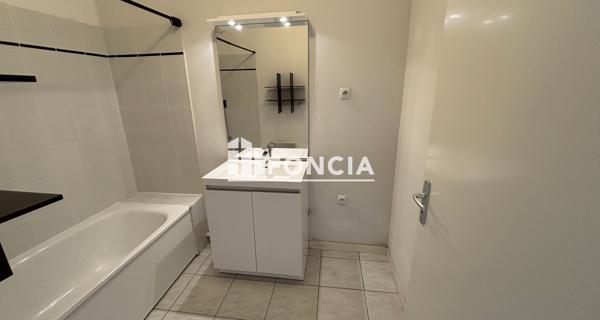 À vendre Appartement 2 pièces 42 m² - Jonzac 17500