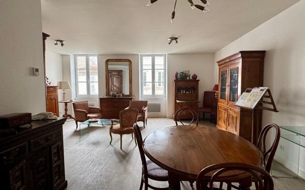 Maison à vendre    4 pièces •  Rochefort