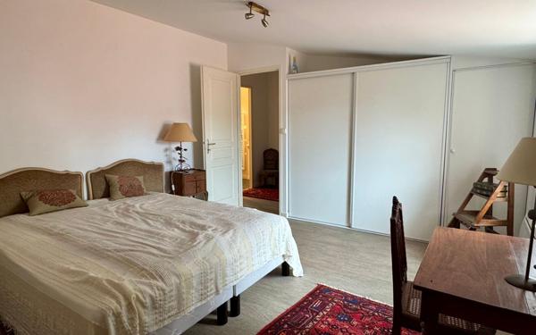 Maison à vendre    4 pièces •  Rochefort